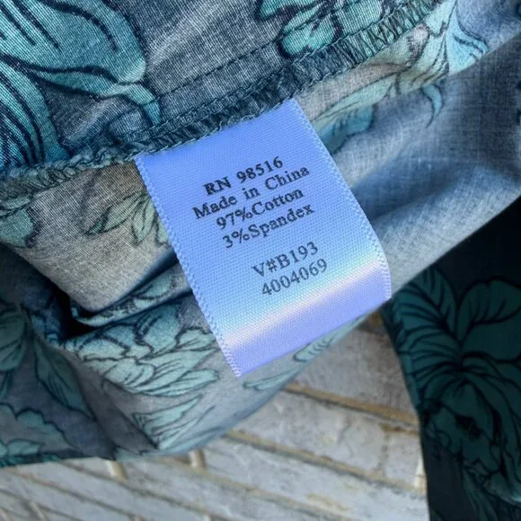 Coldwater Creek Long Sleeve Button Up Collared Floral Shirt Blouse Size M Petite - Picture 4 of 8